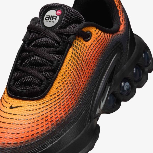Кросівки Nike Air Max Dn IB2868-001 фото