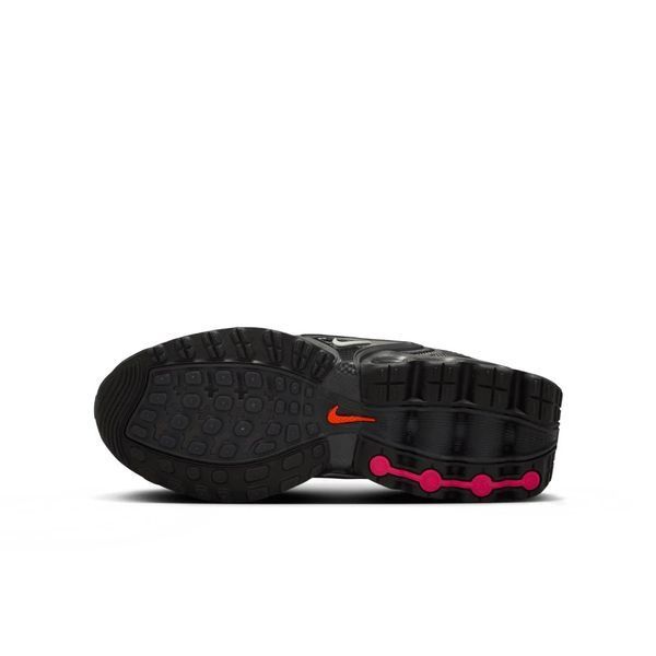 Кросівки Nike Air Max Dn IB2868-001 фото
