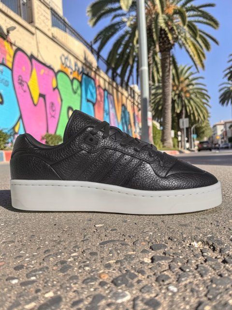 Кросівки Adidas Rivalry Lux Low Id3950 фото