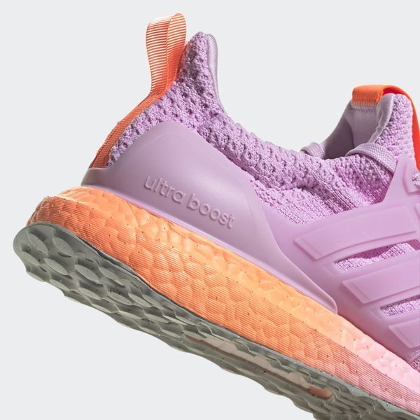 Кросівки Adidas Ultraboost 5.0 DNA gv8737 фото